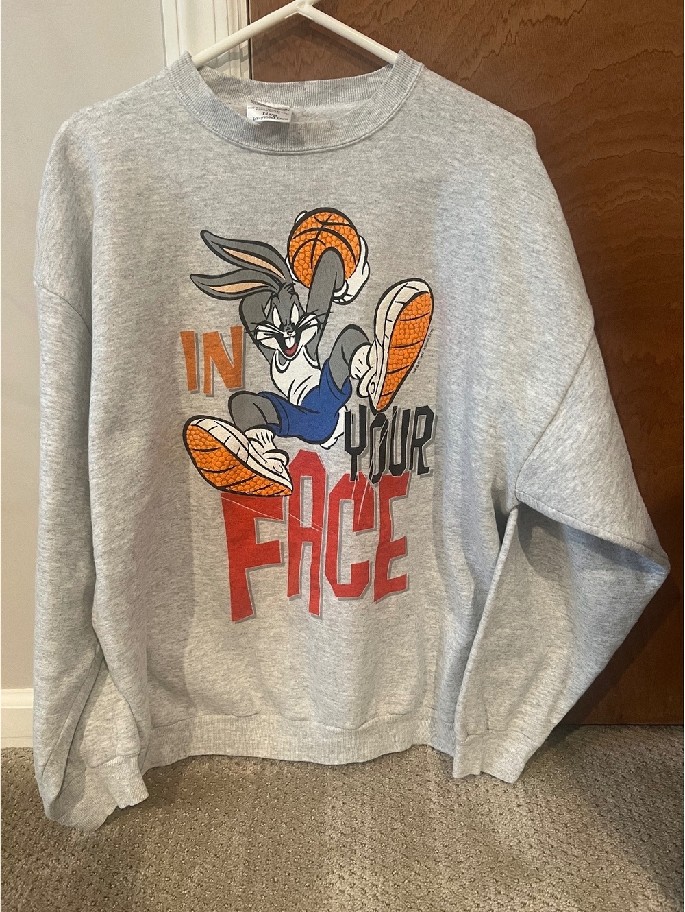 Vintage 1997 Warner Bros Bugs Bunny Crewneck